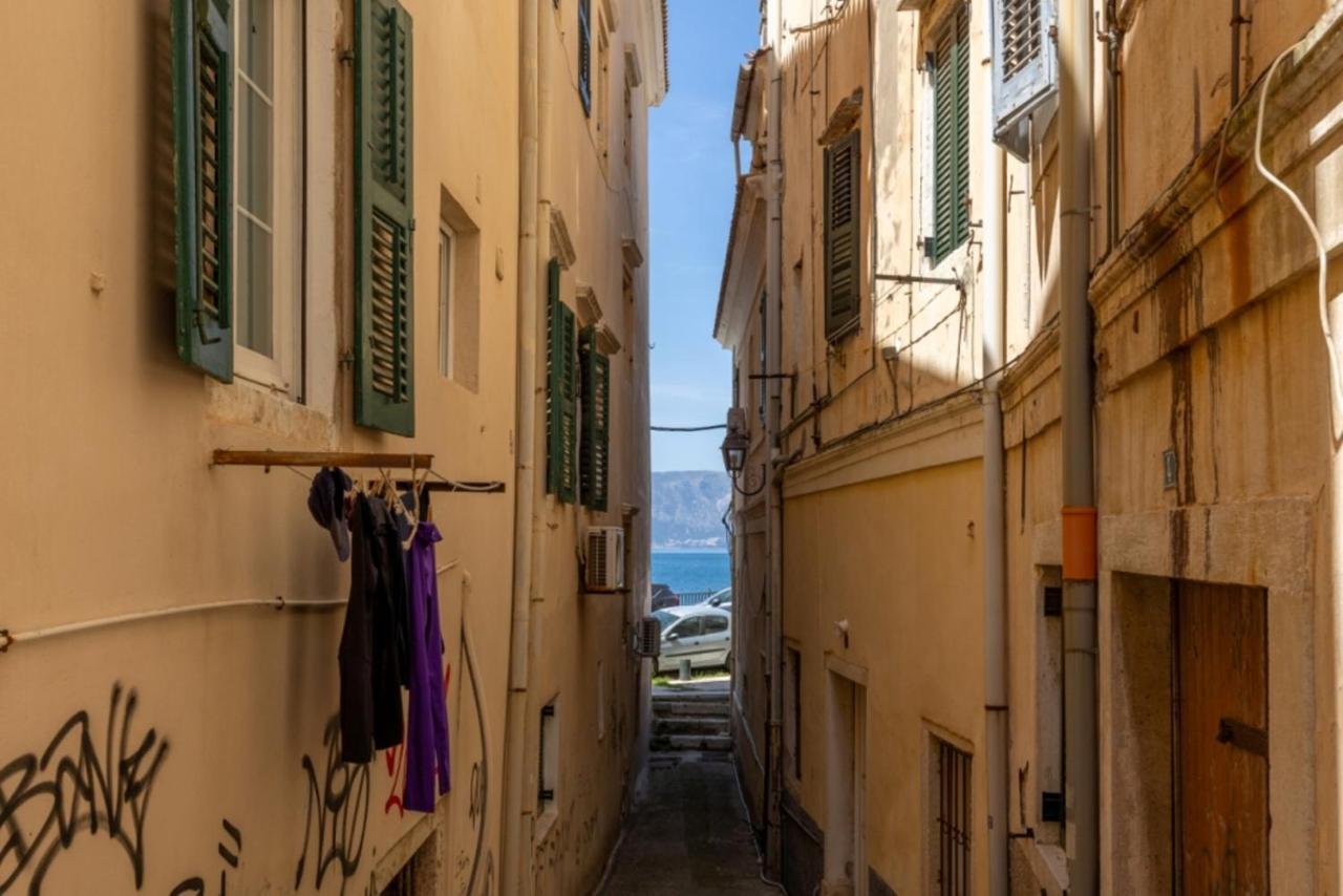 Little Bright Studio - Corfu Old Town Luaran gambar